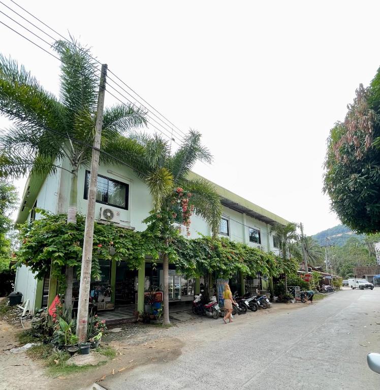 Maehaad Guesthouse – Koh Phangan